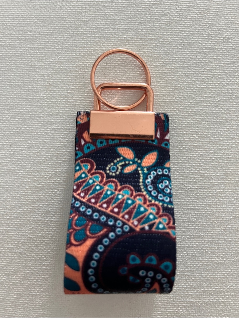 6 pc. Vibrant Patterned Purse Backpack Tassels Mini Key Fobs Gifts Fundraising - Picture 3 of 11